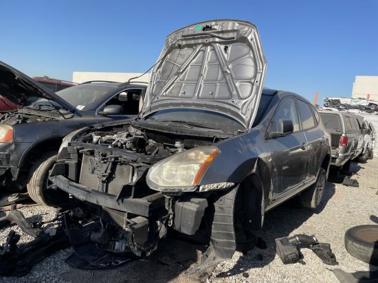 2012 NISSAN ROGUE