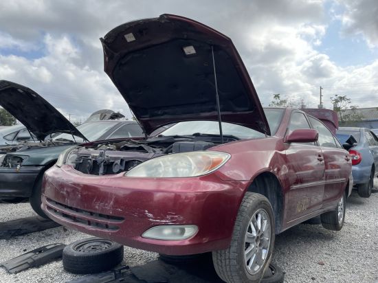 2002 TOYOTA CAMRY
