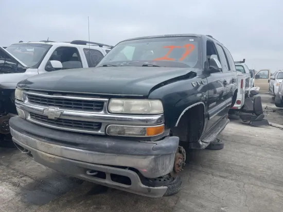 2001 CHEVROLET TAHOE