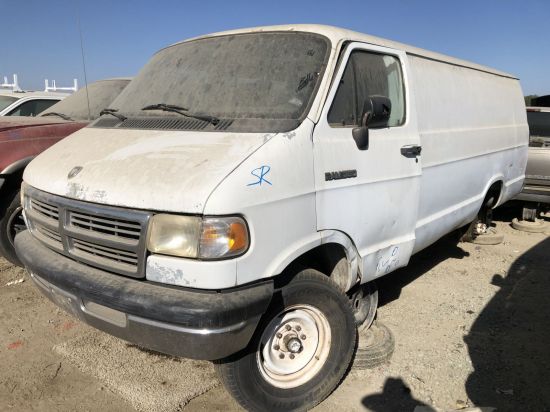 1994 DODGE RAM VAN