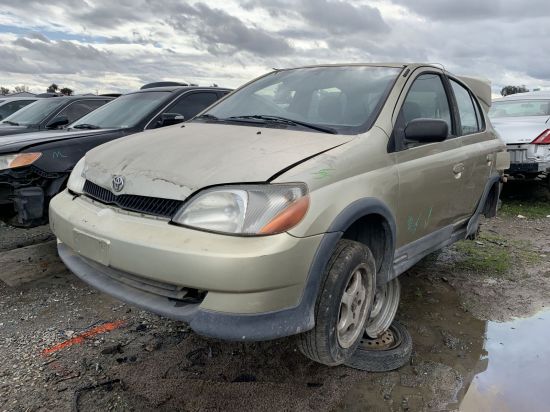 2002 TOYOTA ECHO