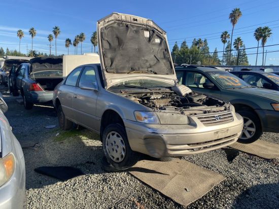 1998 TOYOTA CAMRY