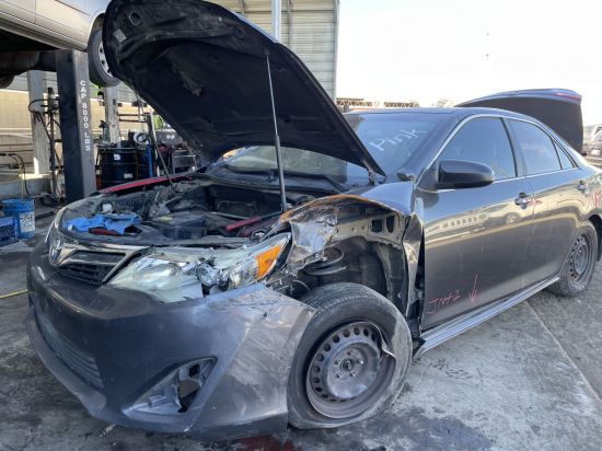 2013 TOYOTA CAMRY