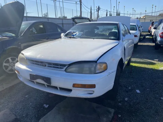 1996 TOYOTA CAMRY