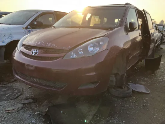 2007 TOYOTA SIENNA