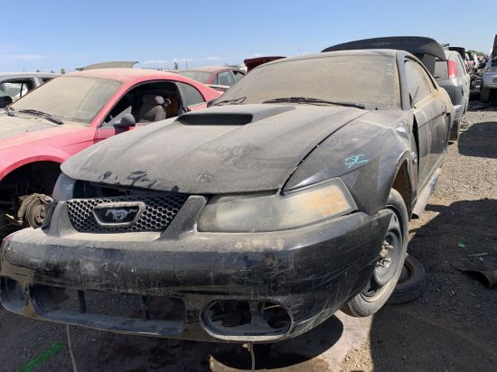 2004 FORD MUSTANG