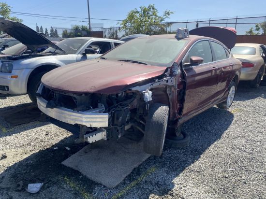 2015 CHRYSLER 200