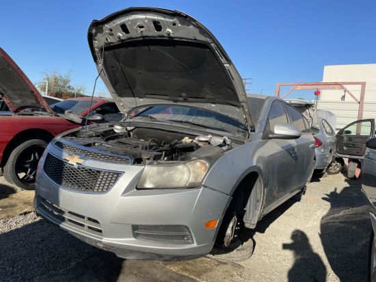 2011 CHEVROLET CRUZE