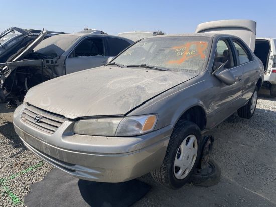 1997 TOYOTA CAMRY