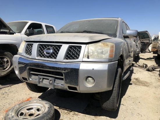 2004 NISSAN ARMADA