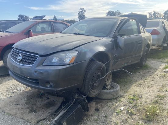 2006 NISSAN ALTIMA