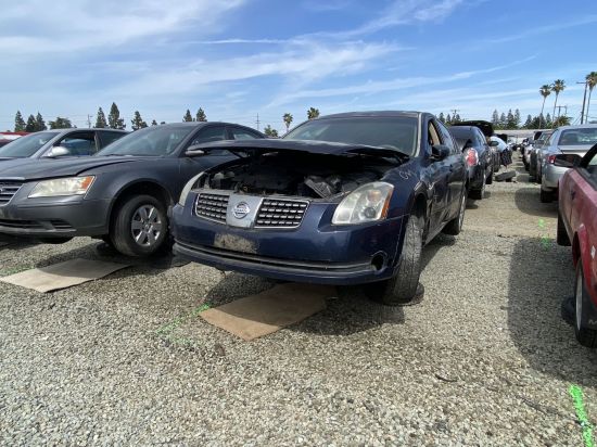 2005 NISSAN MAXIMA