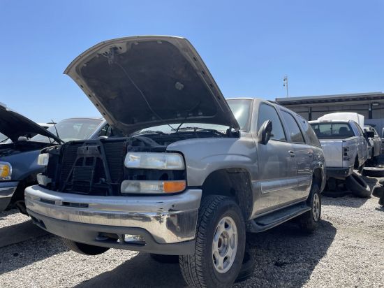 2001 CHEVROLET TAHOE