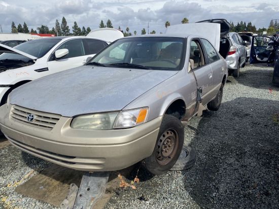 1997 TOYOTA CAMRY