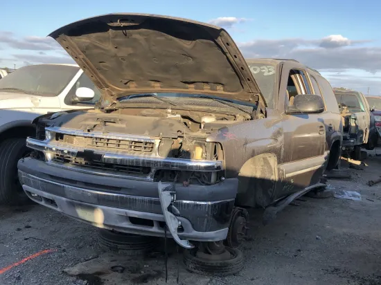 2004 CHEVROLET TAHOE