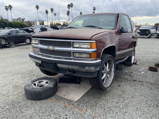 1999 CHEVROLET TAHOE