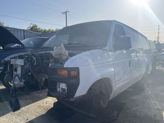 2008 FORD ECONOLINE WAGON