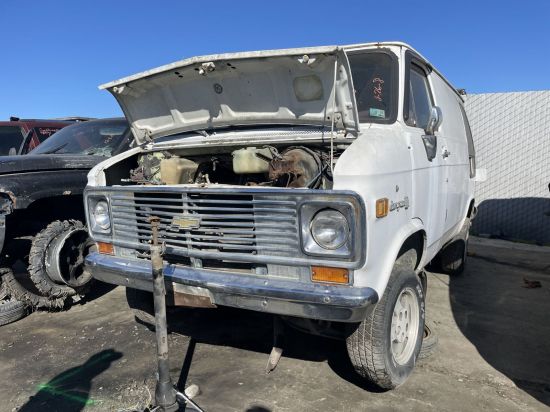 1976 CHEVROLET G10 VAN
