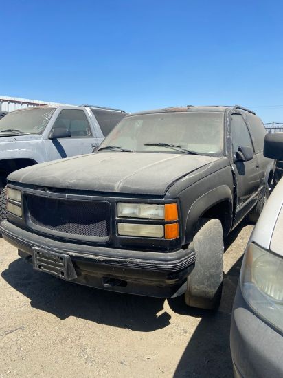 1995 CHEVROLET TAHOE