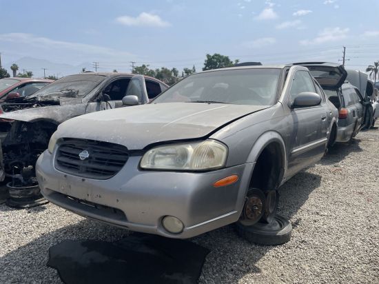 2000 NISSAN MAXIMA