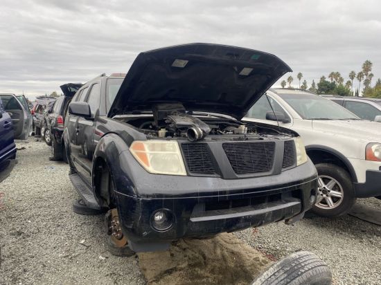 2005 NISSAN PATHFINDER
