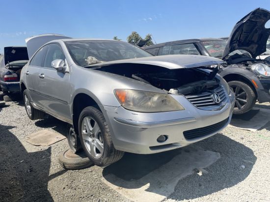 2005 ACURA RL