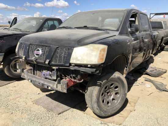 2006 NISSAN TITAN