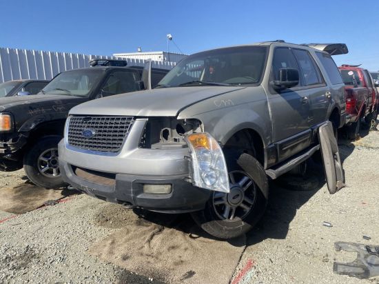 2004 FORD EXPEDITION
