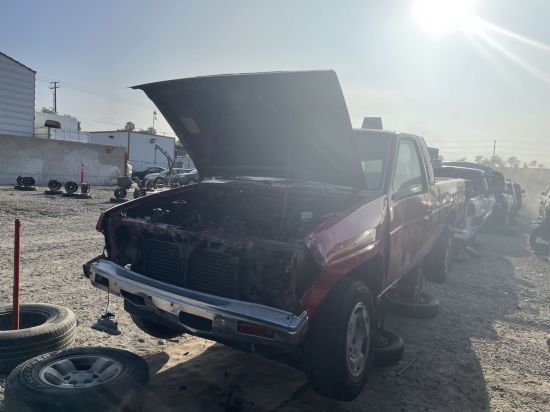 1988 NISSAN PICKUP