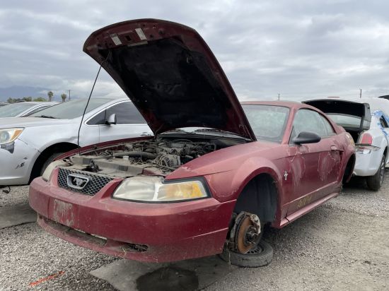2000 FORD MUSTANG