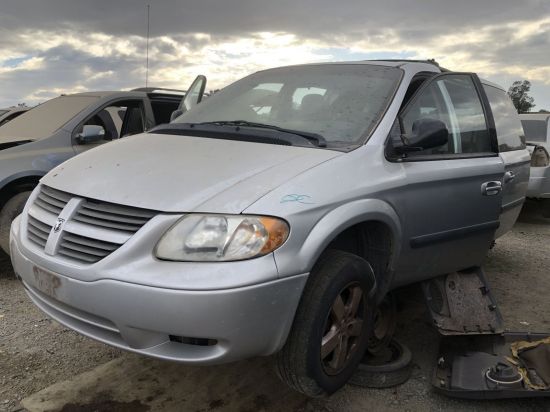 2005 DODGE GRAND CARAVAN