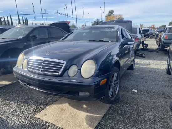 2000 MERCEDES-BENZ CLK-CLASS
