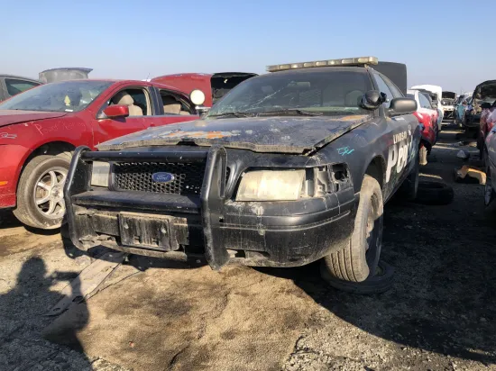 2006 FORD CROWN VICTORIA