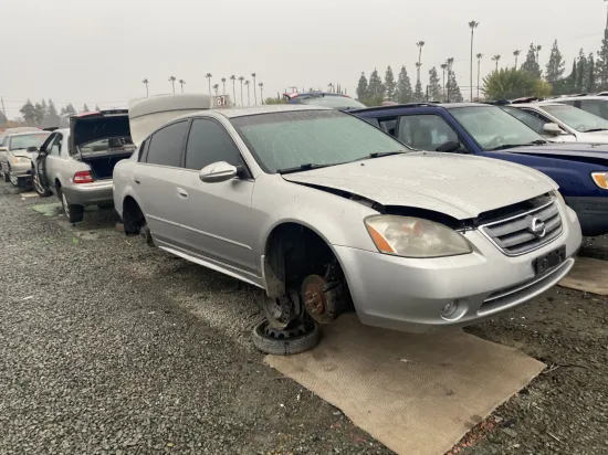 2003 NISSAN ALTIMA