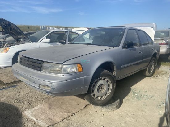 1990 NISSAN MAXIMA