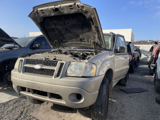 2004 FORD EXPLORER SPORT TRAC