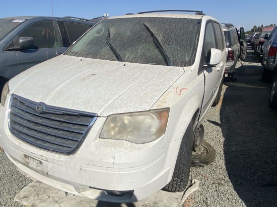 2010 CHRYSLER TOWN & COUNTRY