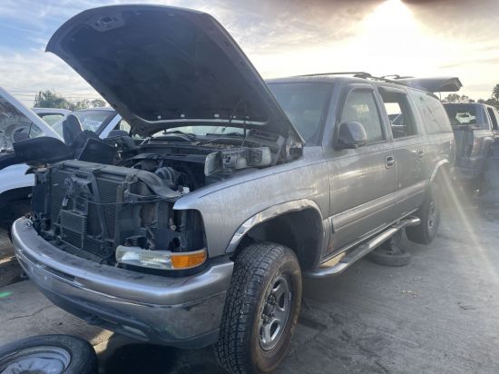 2001 CHEVROLET SUBURBAN