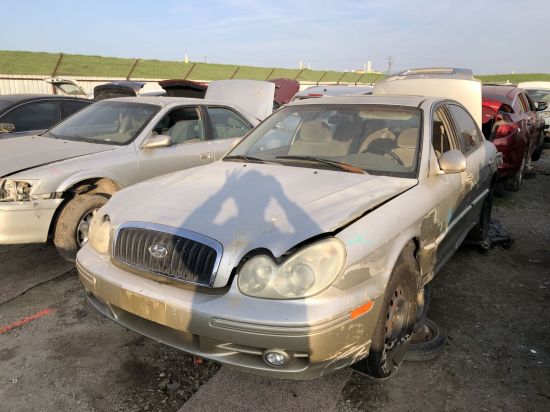 2002 HYUNDAI SONATA