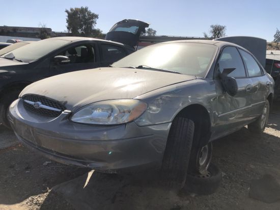 2003 FORD TAURUS