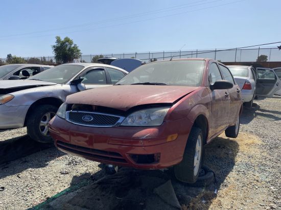 2005 FORD FOCUS