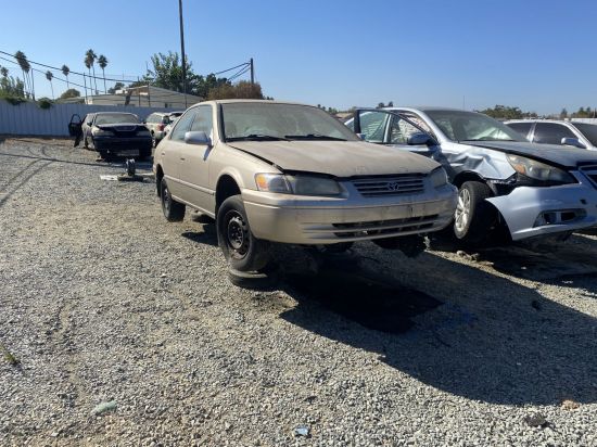 1998 TOYOTA CAMRY