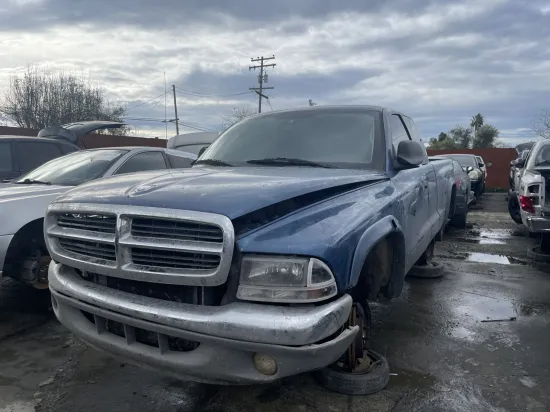 2003 DODGE DAKOTA