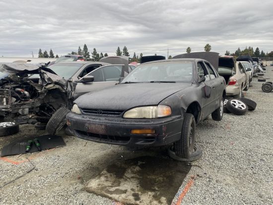 1996 TOYOTA CAMRY