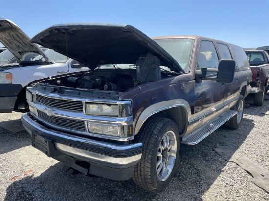 1992 CHEVROLET SUBURBAN