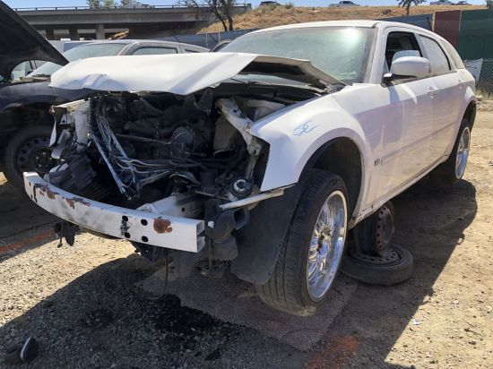 2006 DODGE MAGNUM