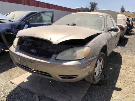 2006 FORD TAURUS