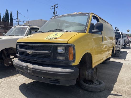 2000 CHEVROLET EXPRESS