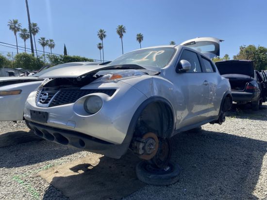 2011 NISSAN JUKE