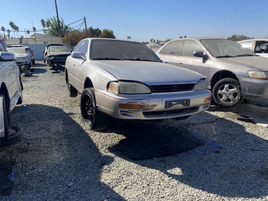 1995 TOYOTA CAMRY